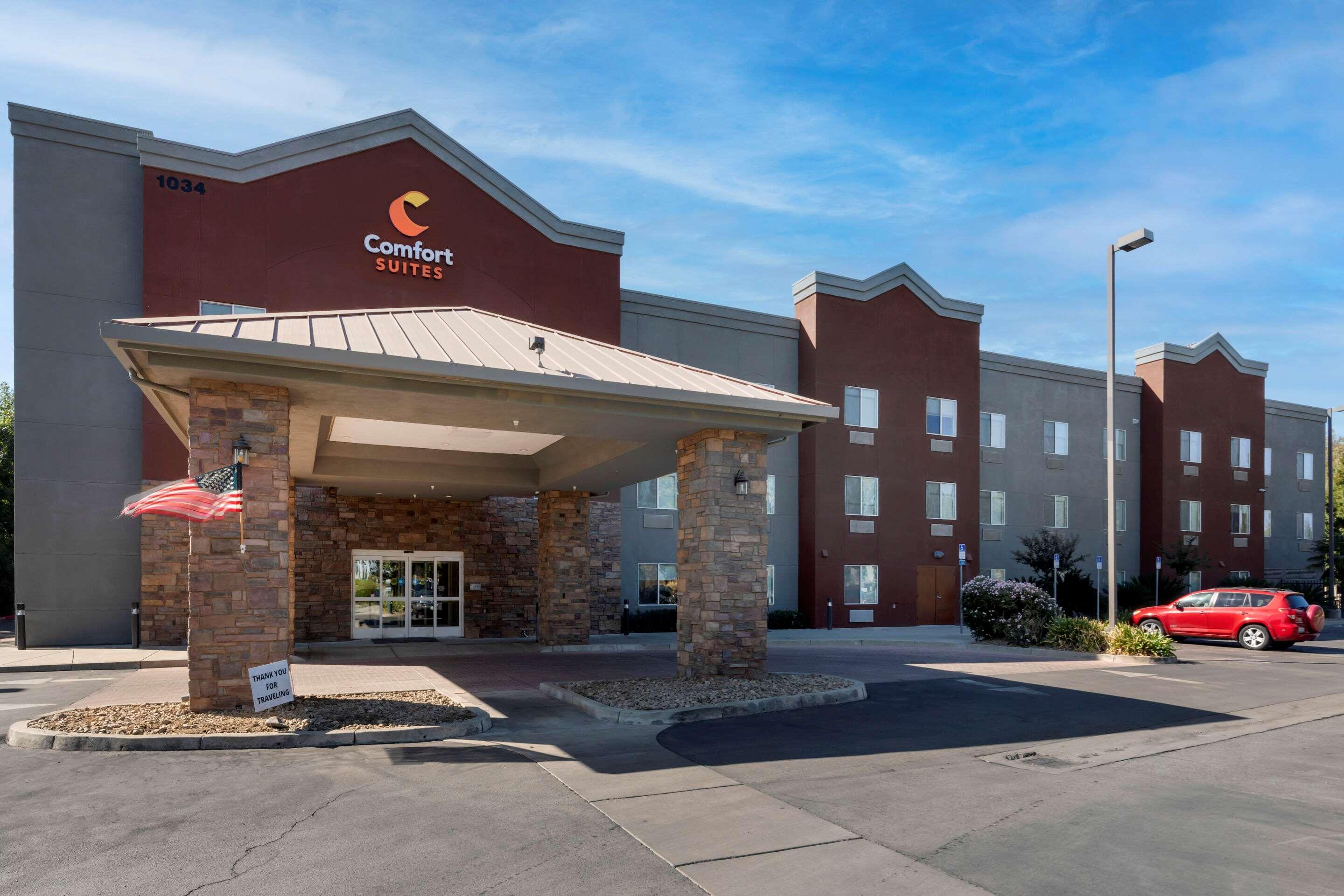 Comfort Suites Marysville-Yuba City Buitenkant foto